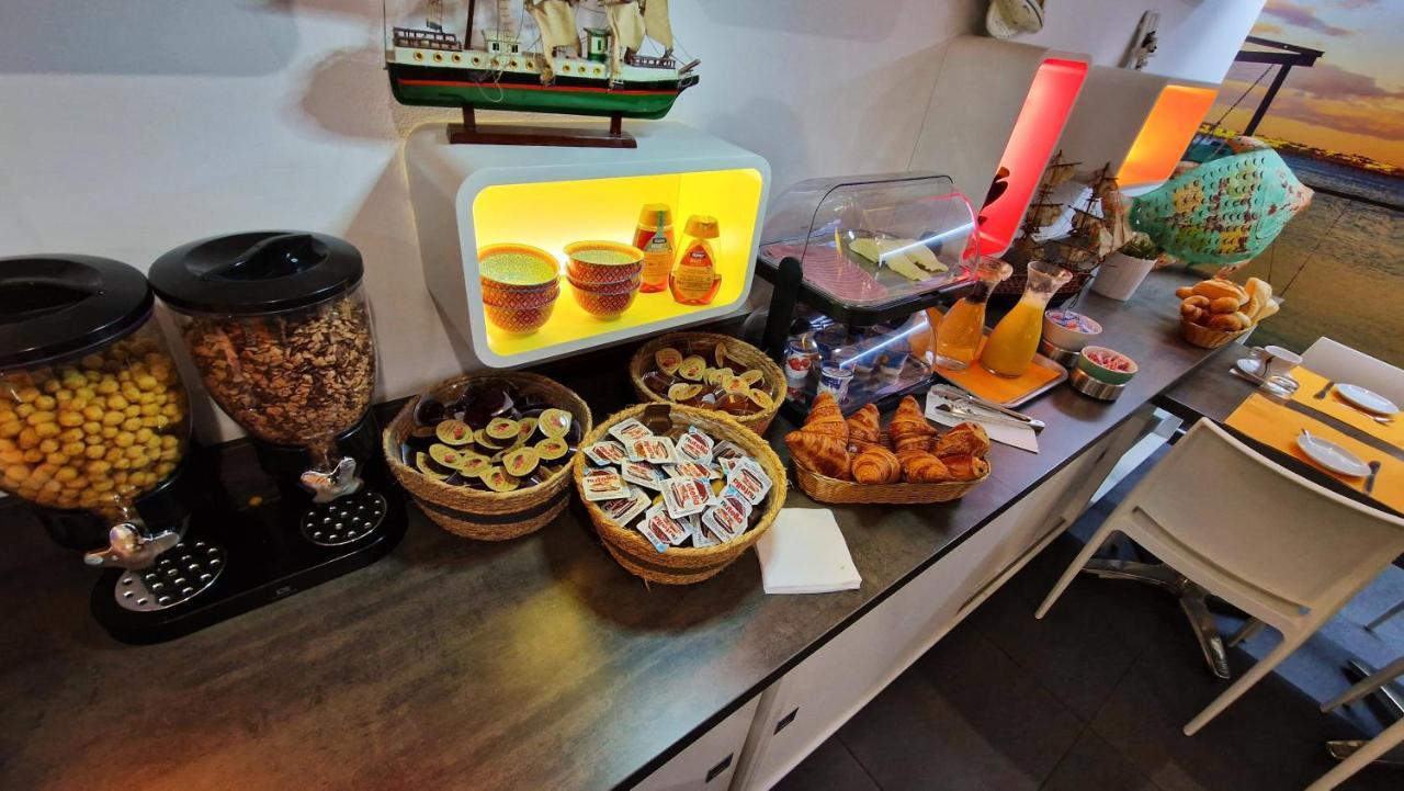 瓦勒里酒店 塞特港 外观 照片